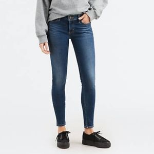 Levi's 535 Super Skinny Jean